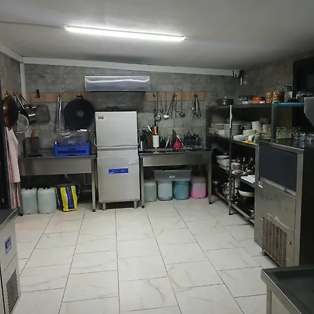 Apera Garden Ξενοδοχείο 5*